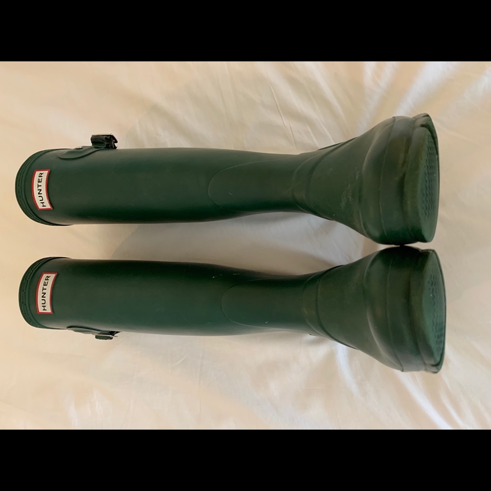 Hunter Original Tall Rain Boots (Size 6M) Green